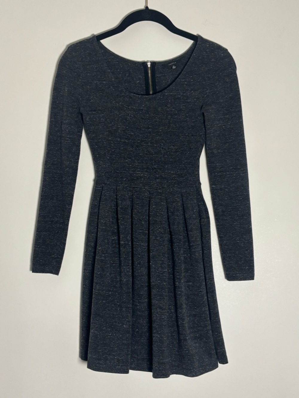 Talula Aritzia Charcoal Grey Heather Long Sleeveโ Fit & Flare Pleated Dress XS